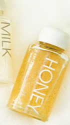 モカコスメティクスのOEM・ODM　HONRY